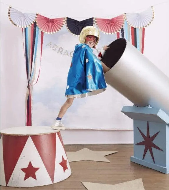 Meri-Meri Kit Super Héro(ïne) Bleu Avec Cape, Masque Et Poignets - Déguisement Enfant 3-6 Ans – Image 6