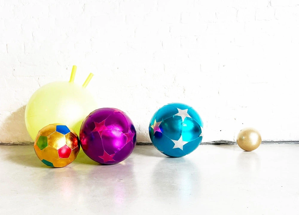 Grand Ballon à Gonfler En Tissu - Etoiles Violet Diam. 30cm – Image 2